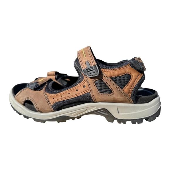 Ecco Brown and Black Men's Sandals - Picture 2 of 6